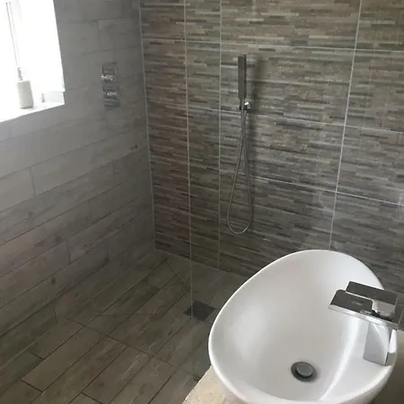 2 Fernleigh Holiday home